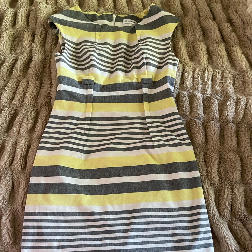 Calvin Klein striped dress yellow gray white 4 p